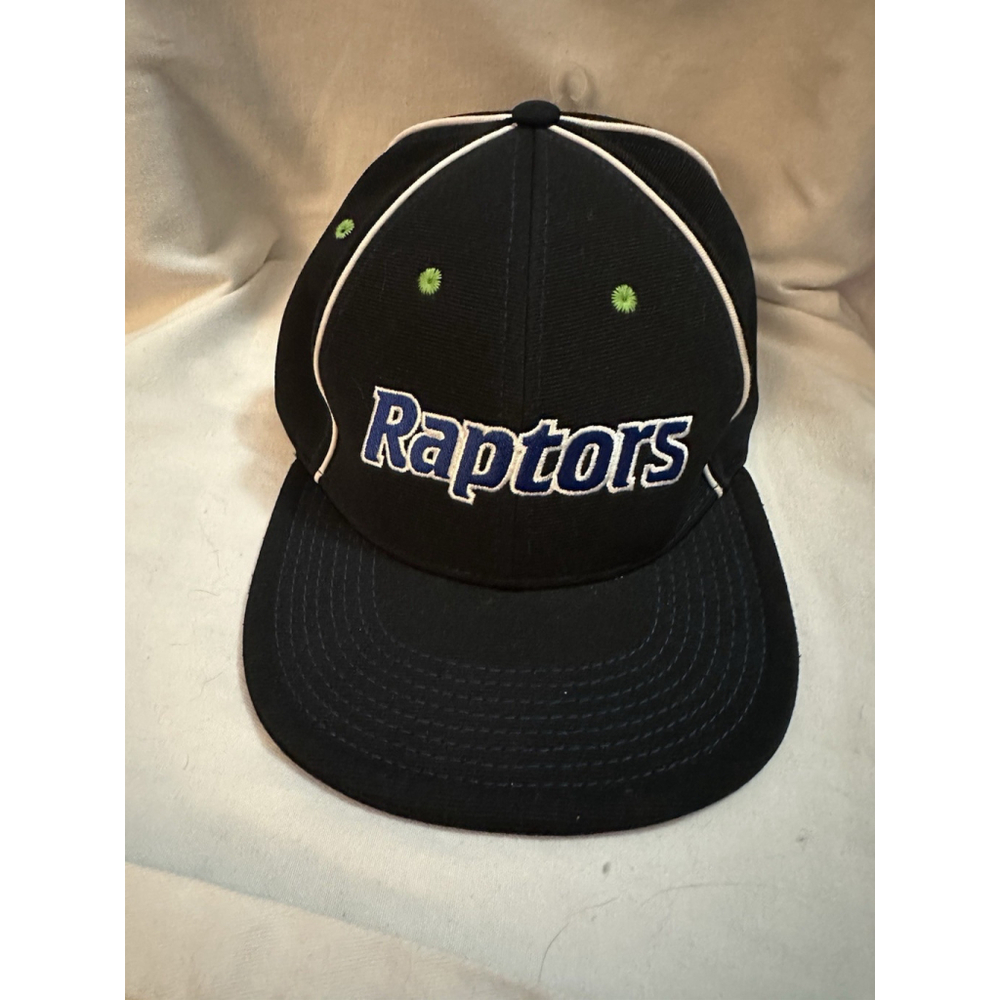 Toronto Raptors Fitted Hat VR80 VROBI Black White Piping Size S/M 6 3/4–7